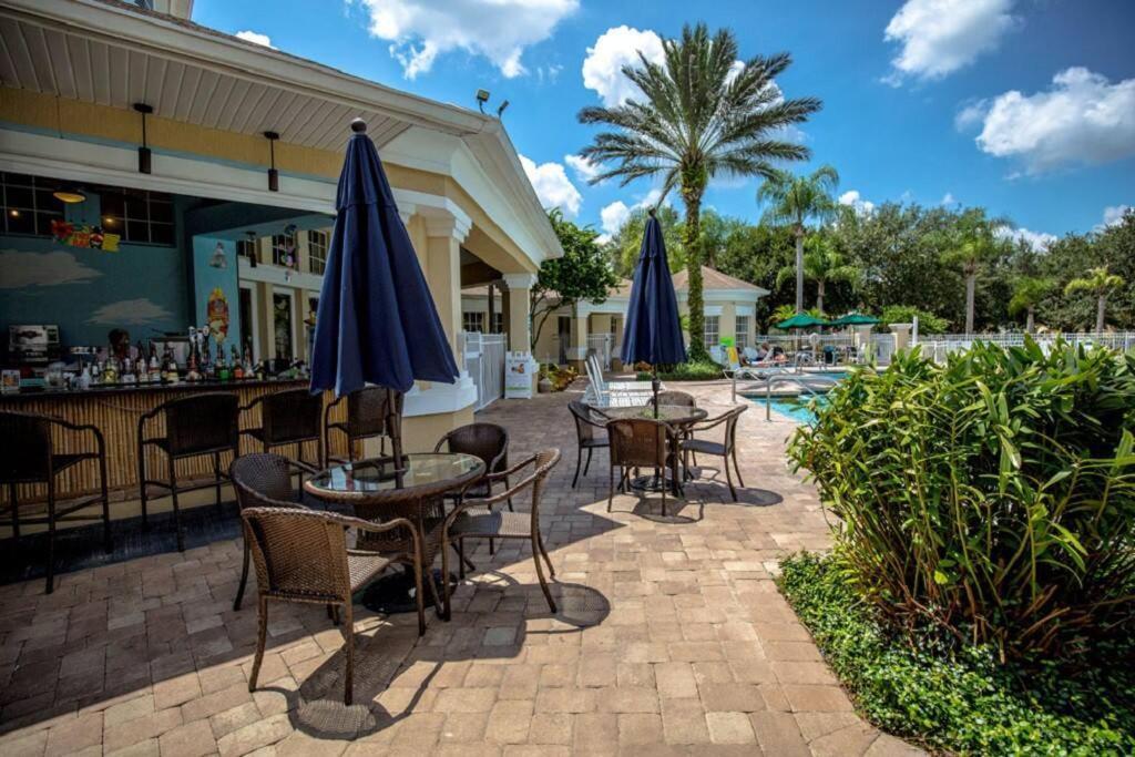 Pool In Famous Windsor Palms 4 Miles To Disney, Free Amenities *