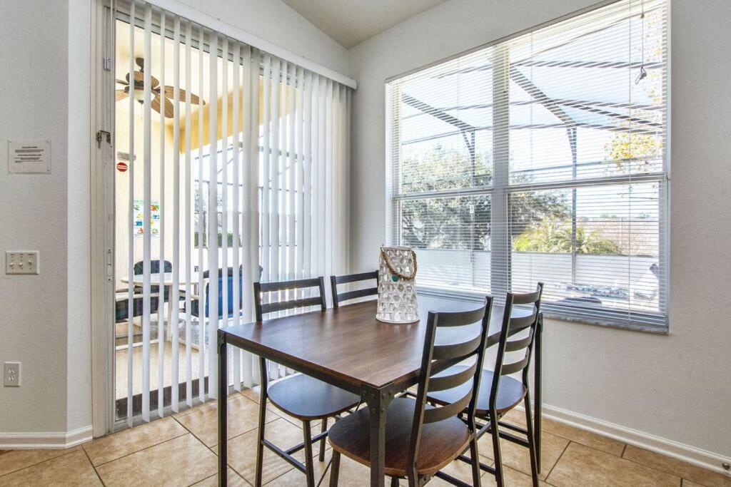 Holiday home Pool In Famous Windsor Palms 4 Miles To Disney, Free Amenities Kissimmee