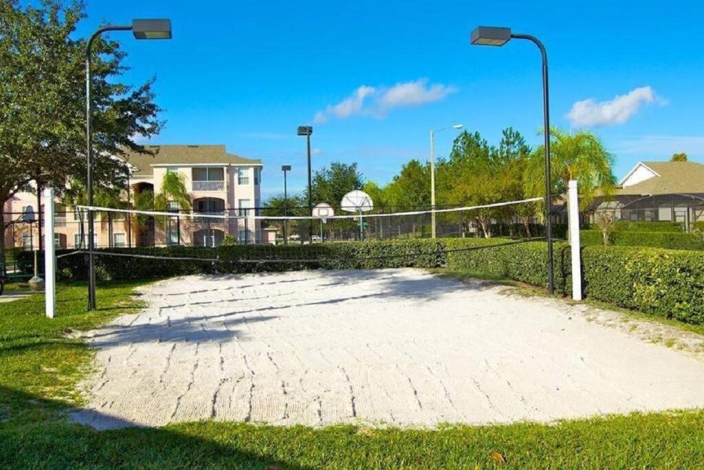 Pool In Famous Windsor Palms 4 Miles To Disney, Free Amenities